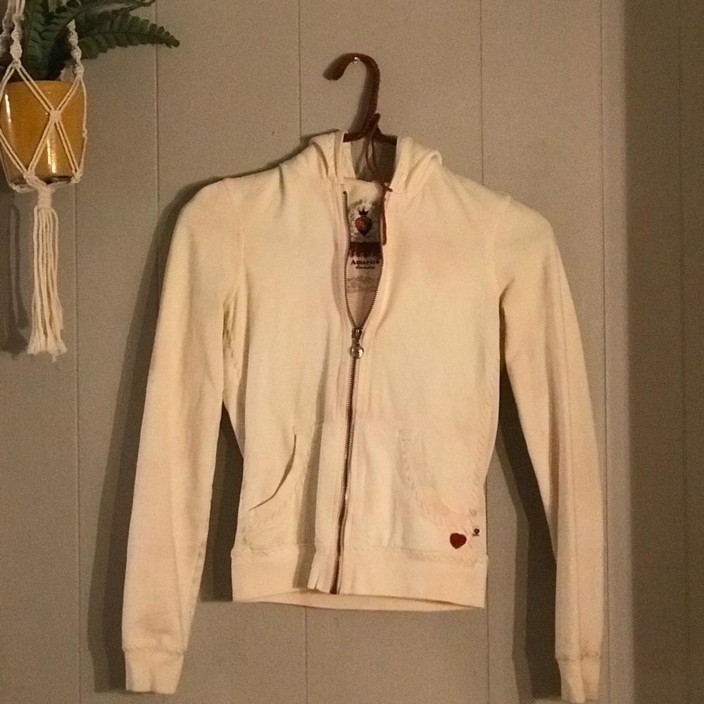 Twisted Heart zip-up sweater